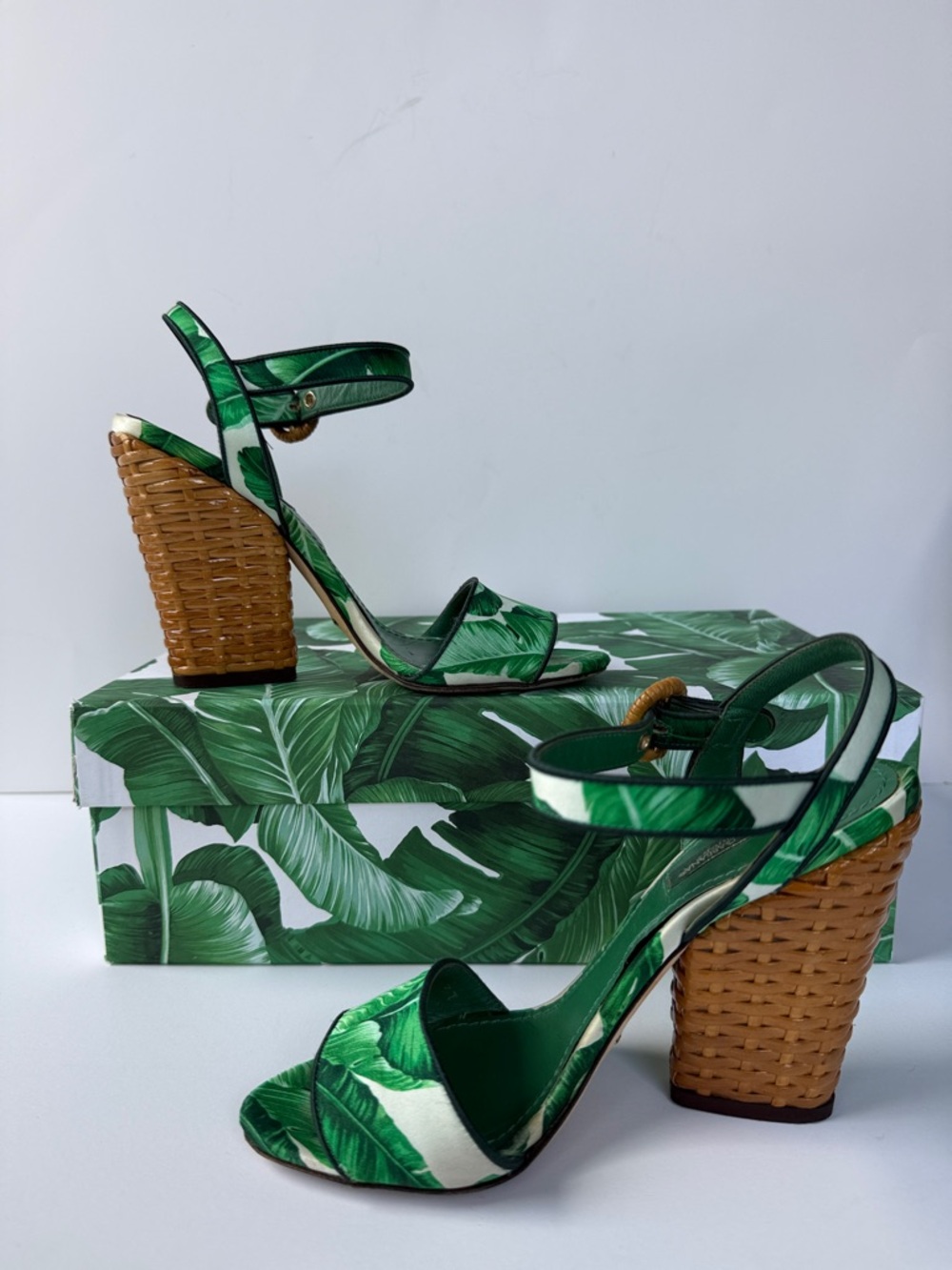 Dolce & Gabbana Palm-Print Green Banana Leaf Raffia Block Heel Sandals size 7 - Picture 9 of 17